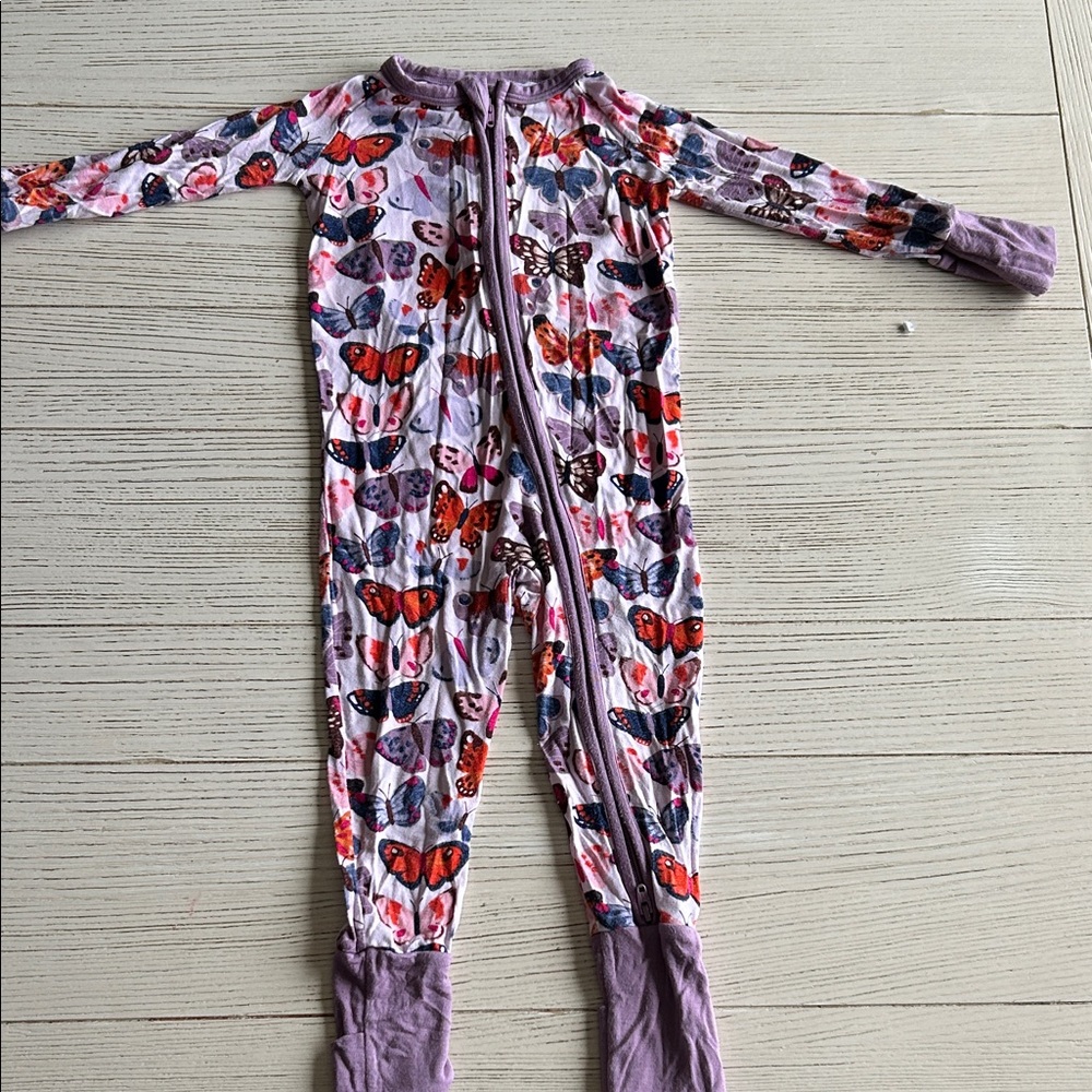 Little Sleepies zippy butterfly Print size 6-12 months